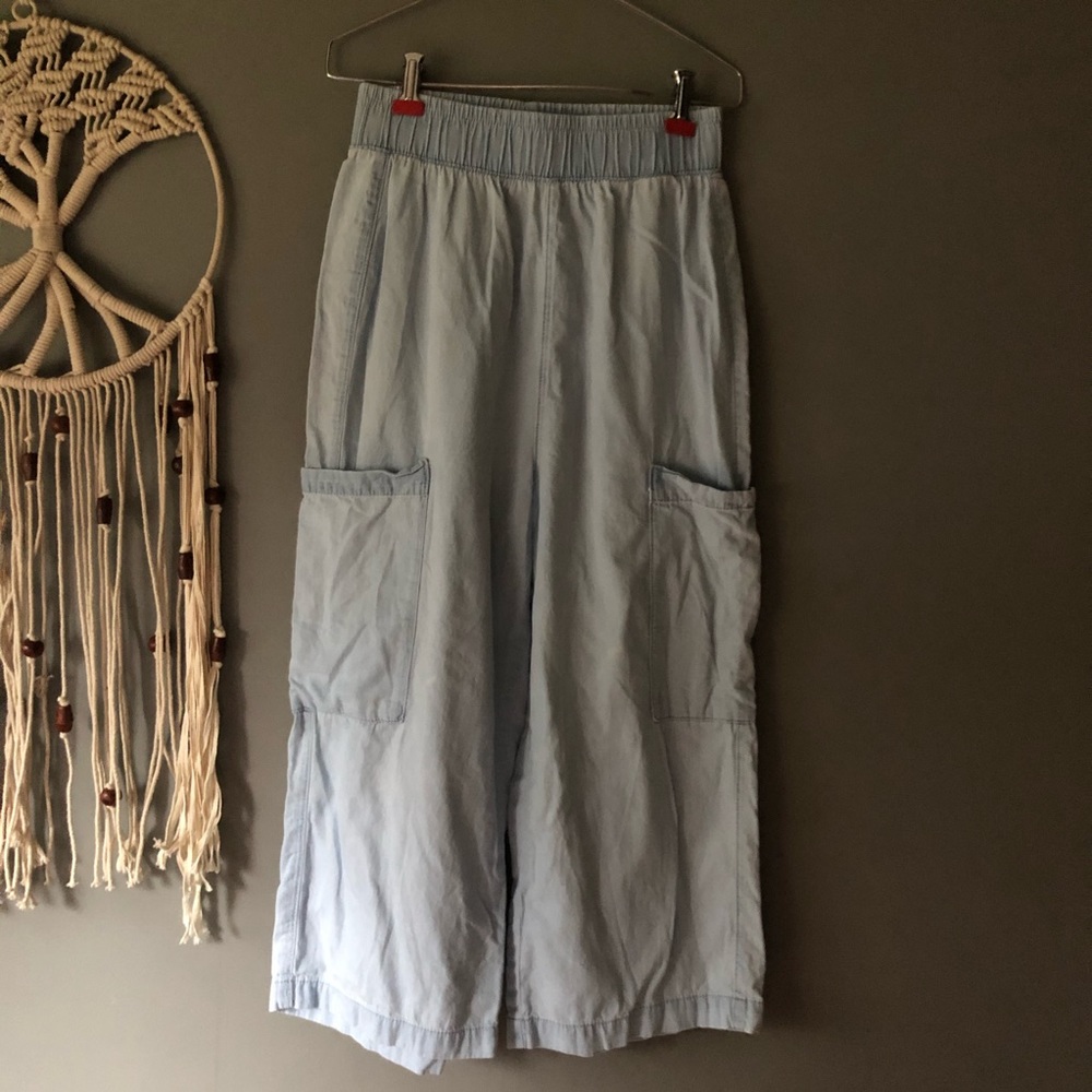 Flowy Jean Wide Leg Capris
